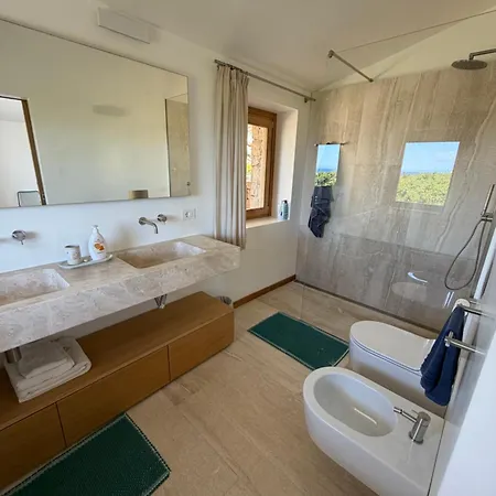 Villa Rocciamare Lux *